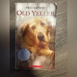 Scholastic's Old Yeller - Classic Tale
